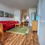 - Haus I, App 0i0206